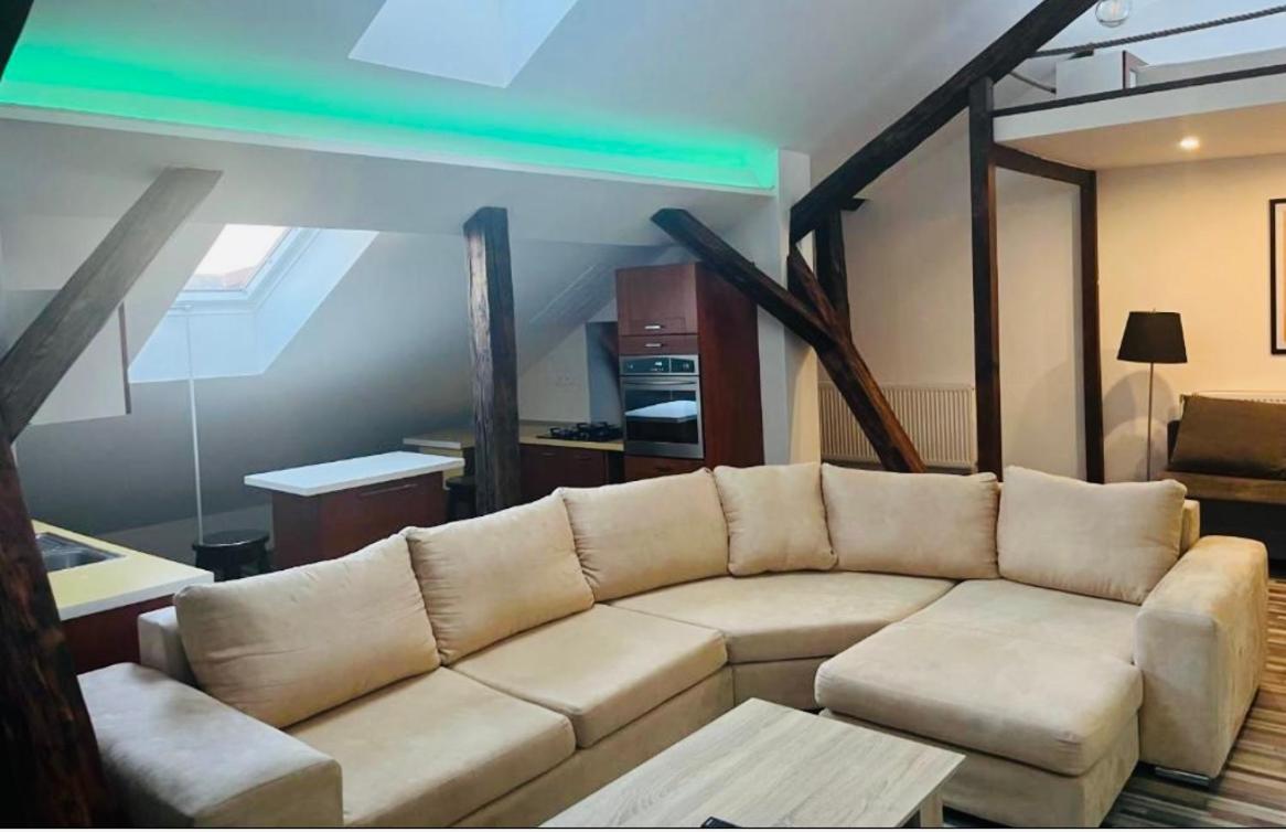 Jokai Apartman Komárno 외부 사진